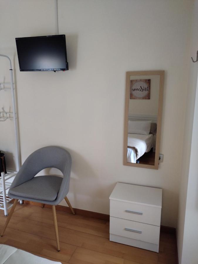Apartamentos A Parada Do Camino Padrón エクステリア 写真