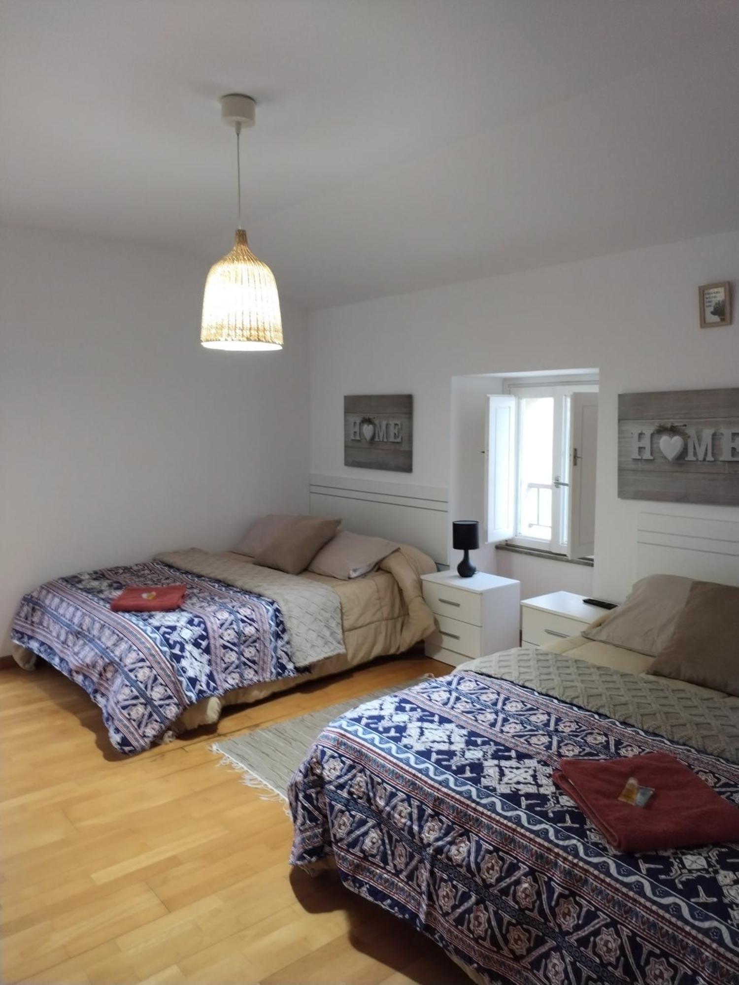 Apartamentos A Parada Do Camino Padrón エクステリア 写真